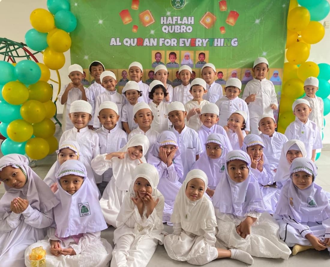Kegiatan siswa KB-TKIT Al Ihsan